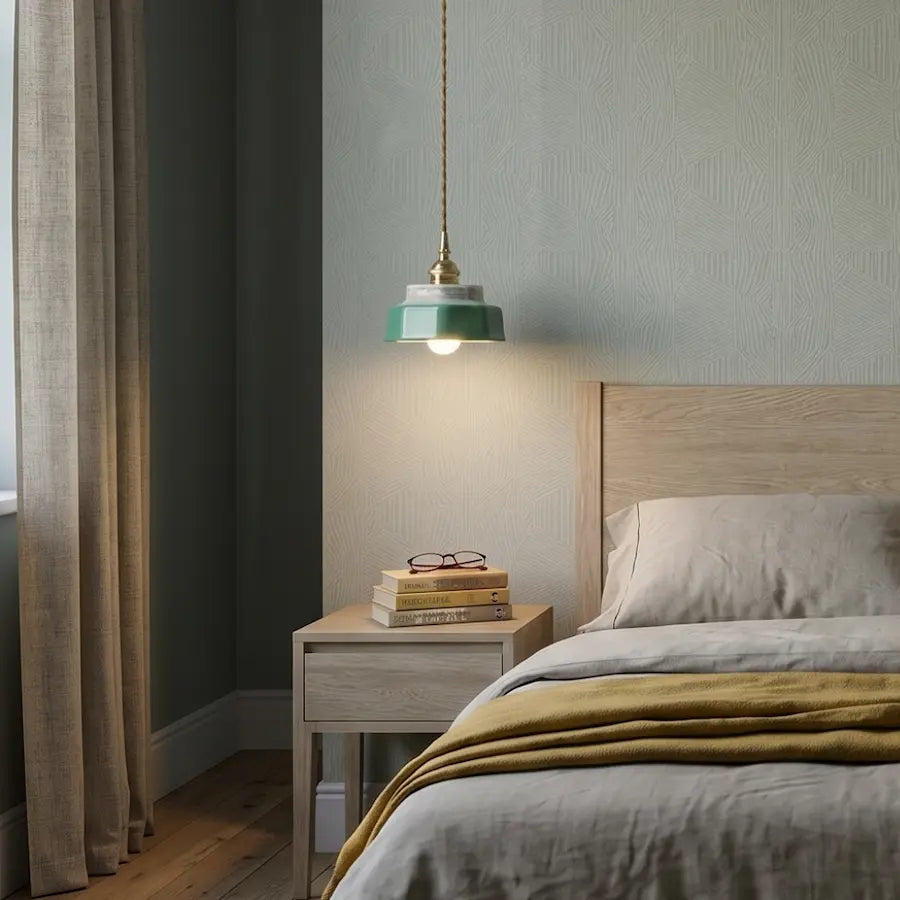 suspension en céramique vert au style rétro dans chambre