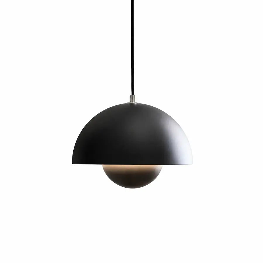 suspension luminaire design minimaliste couleur noir