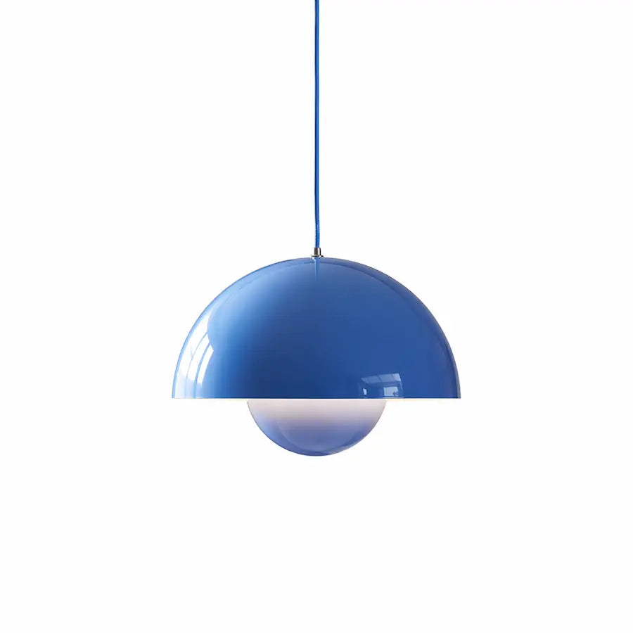 suspension luminaire design minimaliste couleur bleu