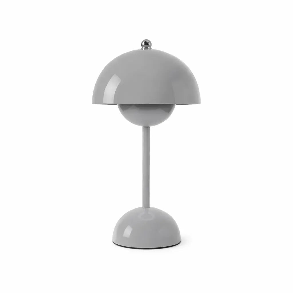 Lampe de table design moderne sans fil LED, métal gris brillant, abat-jour demi-sphère