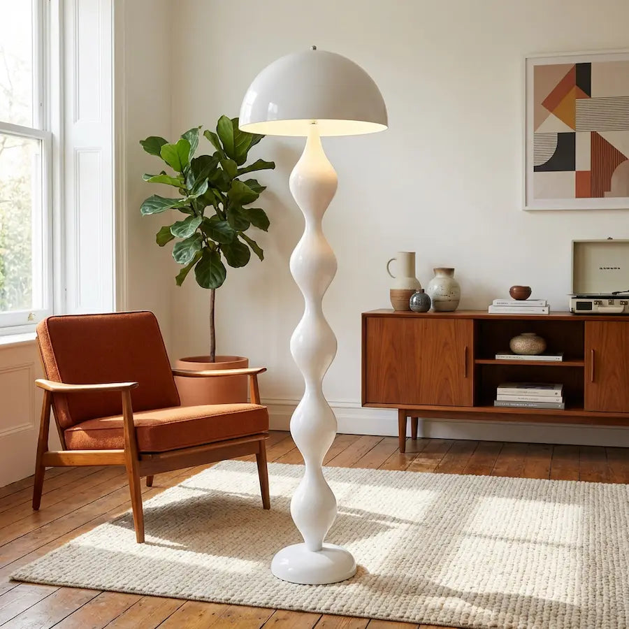 lampadaire de salon scandinave contemporain couleur blanc allumé 