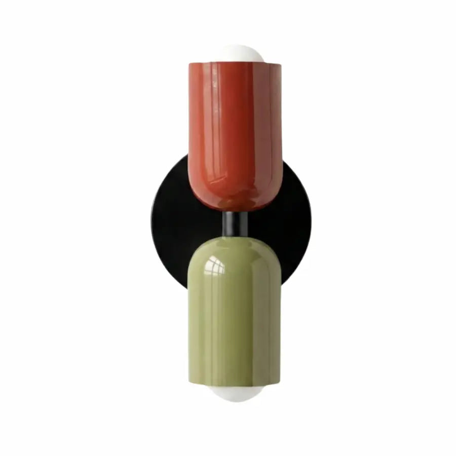 applique murale noir au design nordique couleur rouge et vert